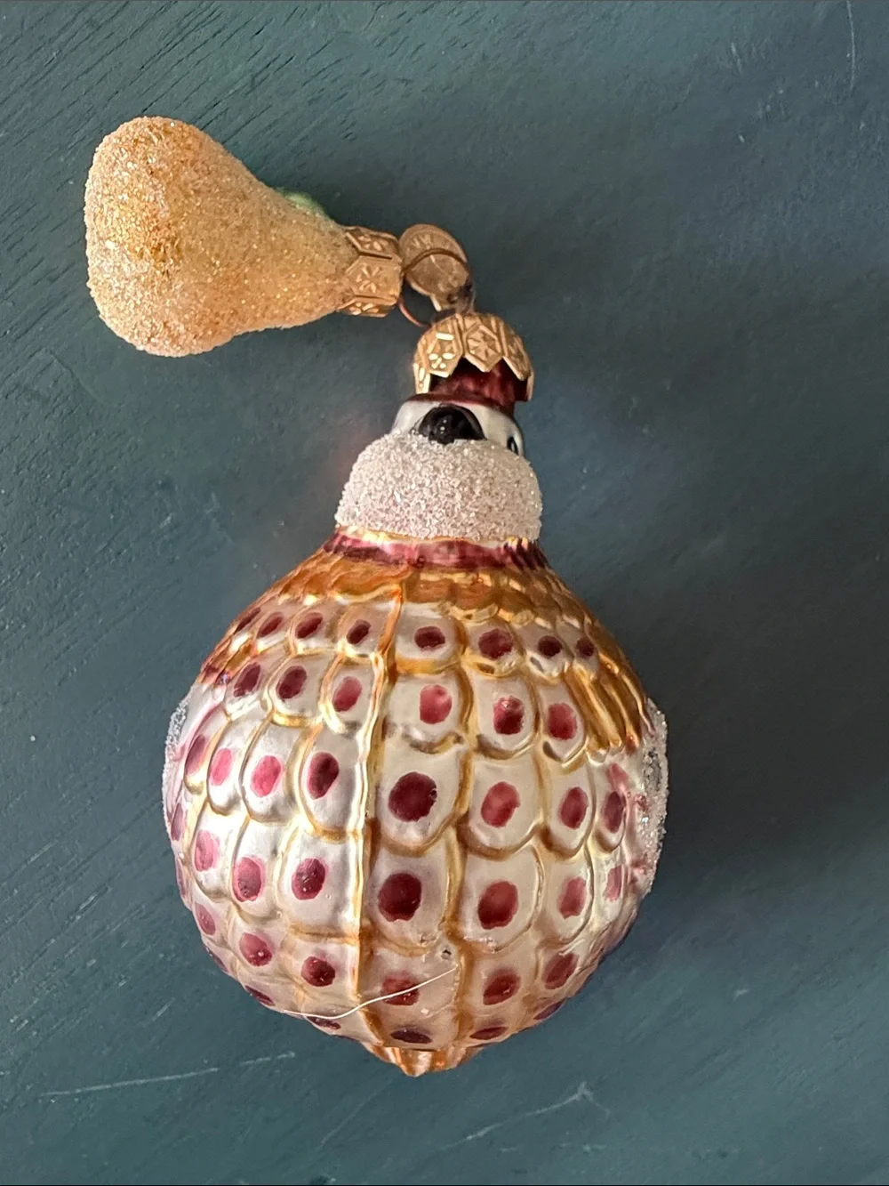 Department 56 Partridge In A Pear Tree Ornament in Pink, Gold and Purple - Mint